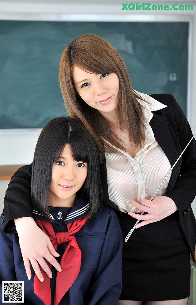 Mai Araki Maki Koizumi - Worship Wideopen Fuck No.75606a
