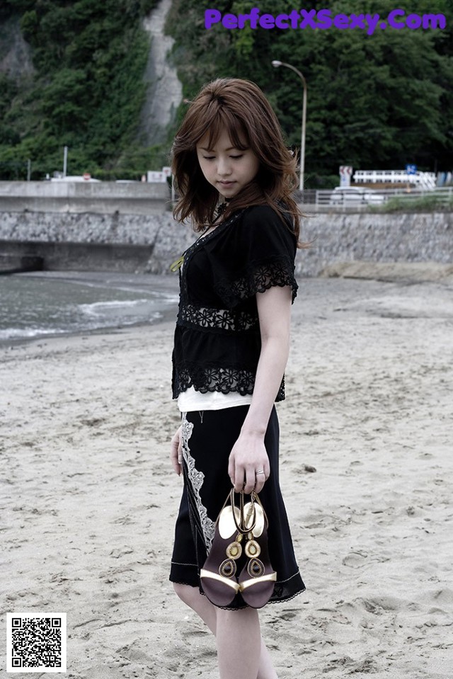 Akiho Yoshizawa - Rudedarescom Babes Pictures No.ab5587